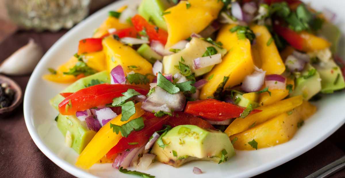 Sweet and Spicy Mango Salsa with Snider’s Ancho Chili Blend