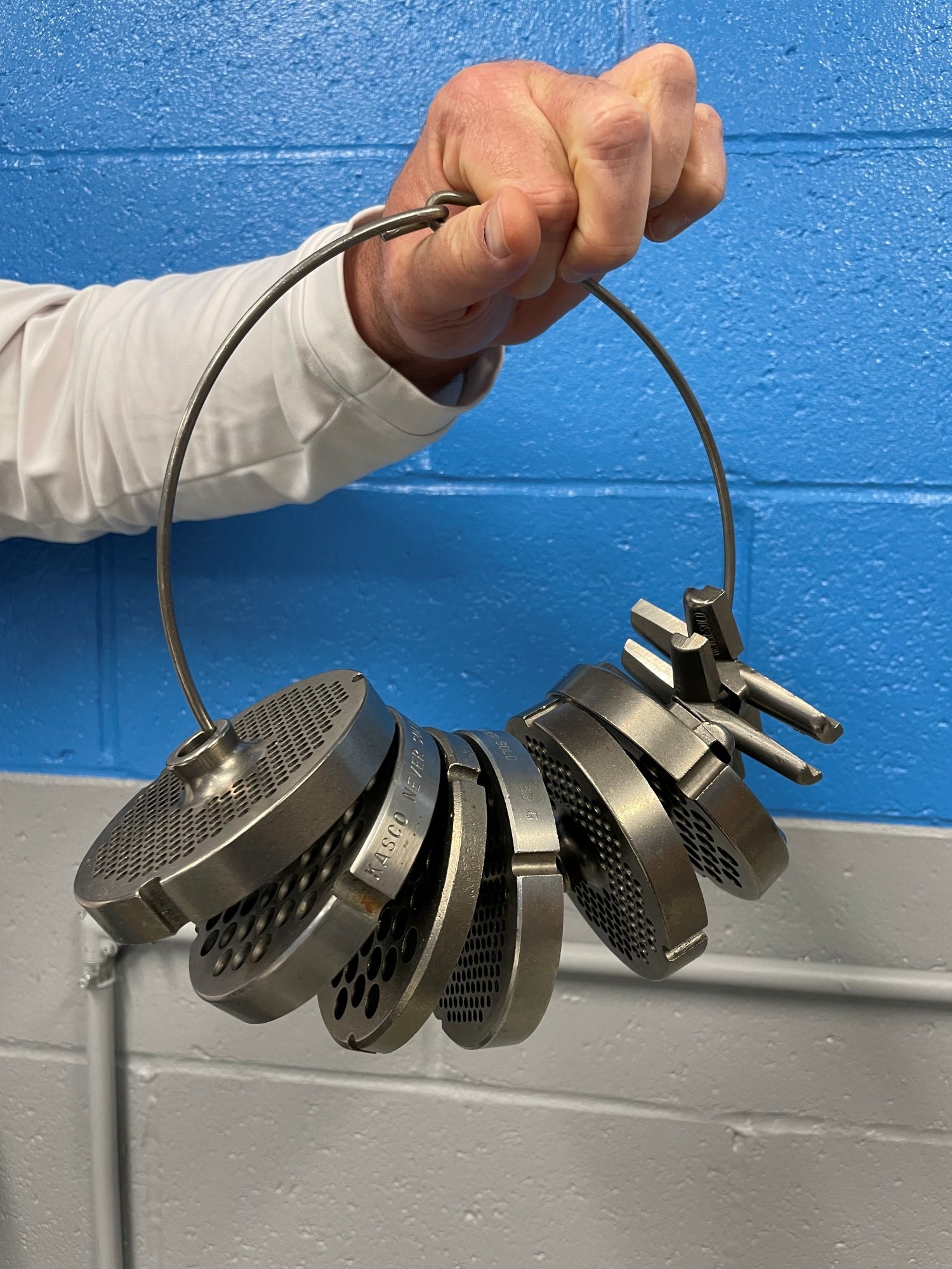 8" Metal Ring for Holding Meat Grinder Knives